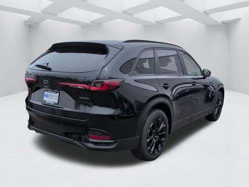 Jet Black Mica 2026 Mazda CX-70 3.3 TURBO PREFERRED