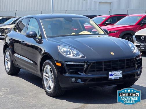 Black 2017 Porsche Macan S