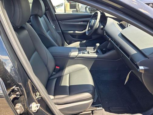 Jet Black Mica 2026 Mazda Mazda3 FWD w/Select Package