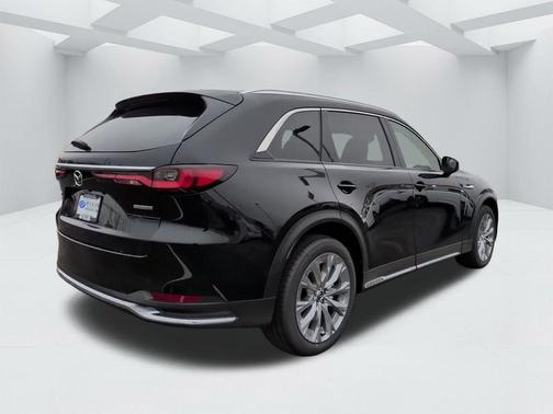 2026 Mazda CX-90 Premium Plus