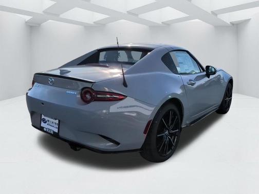 Metallic 2026 Mazda MX-5 Miata GRAND TOURING