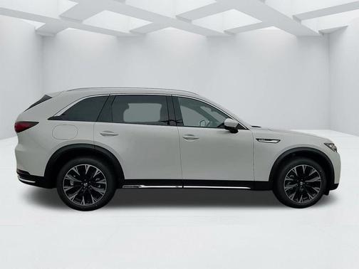 2026 Mazda CX-90 Premium Plus