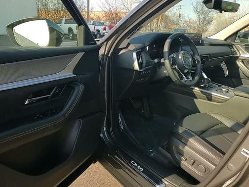 2026 Mazda CX-90 Premium
