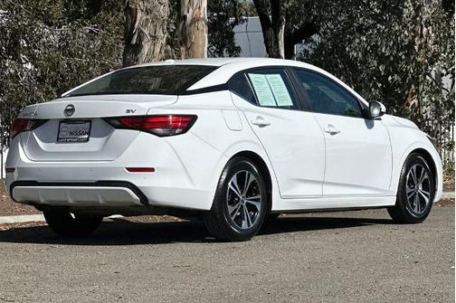 Cloud White 2023 Nissan Sentra SV