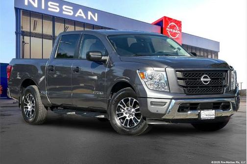 2024 Nissan Titan SV