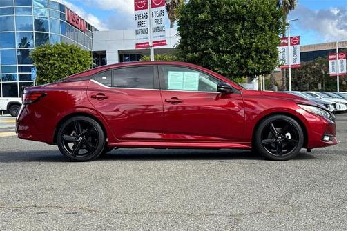 2022 Nissan Sentra SR