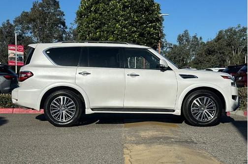 2023 Nissan Armada SL