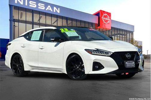 2023 Nissan Maxima SR