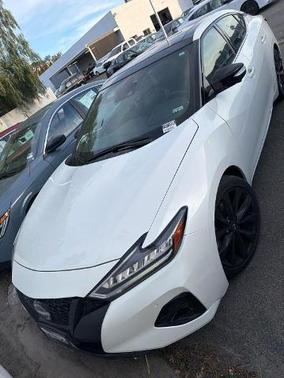 2023 Nissan Maxima SR