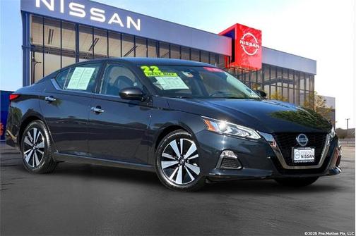 2022 Nissan Altima 2.5 SV