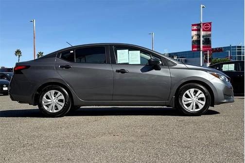 2025 Nissan Versa 1.6 S