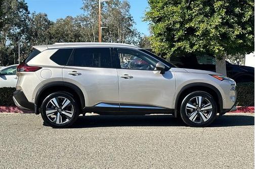 2021 Nissan Rogue Platinum