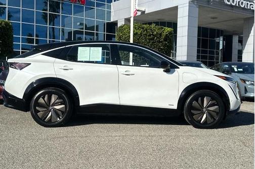 2023 Nissan ARIYA PREMIERE