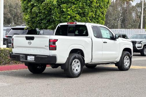 Glacier White 2026 Nissan Frontier S