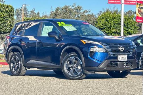 2024 Nissan Rogue SV