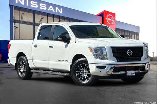 2020 Nissan Titan SV