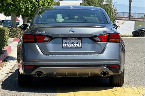 2022 Nissan Altima 2.5 SR