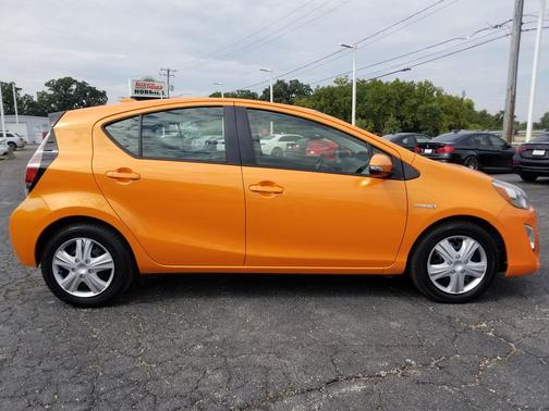 2015 Toyota Prius c Four