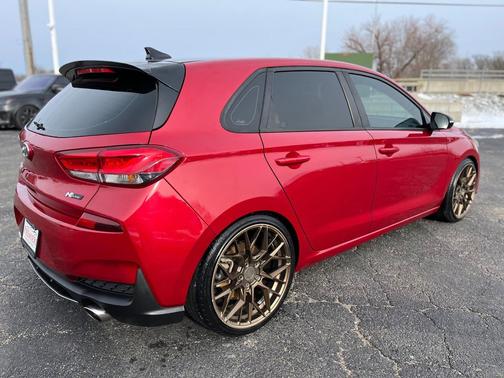 2019 Hyundai Elantra GT Base