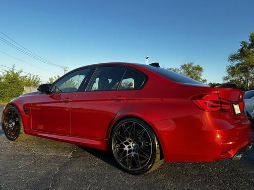 Sakhir Orange II Metallic 2018 BMW M3 CS