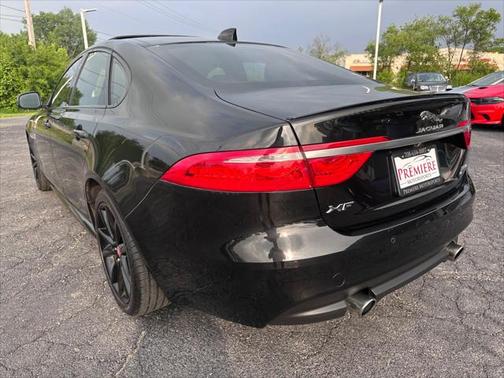 2018 Jaguar XF 35t R-Sport