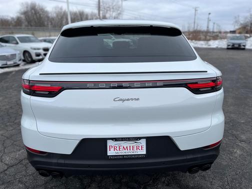 2022 Porsche Cayenne Platinum Edition