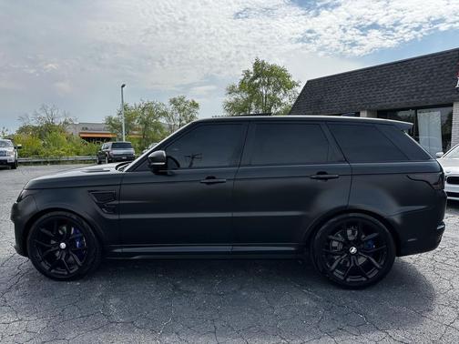 2017 Land Rover Range Rover Sport 5.0L Supercharged SVR