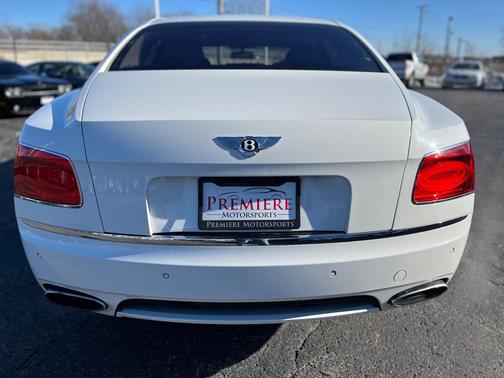 2014 Bentley Flying Spur Base