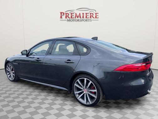 2017 Jaguar XF S