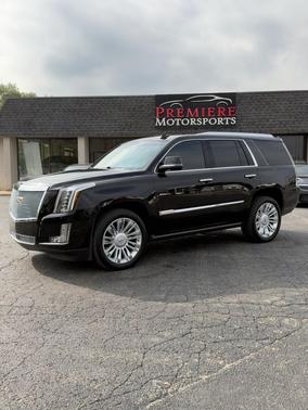2016 Cadillac Escalade Platinum