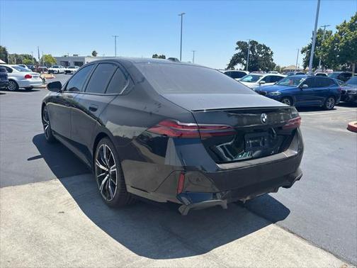 2024 BMW 530 i