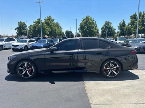 2024 BMW 530 i