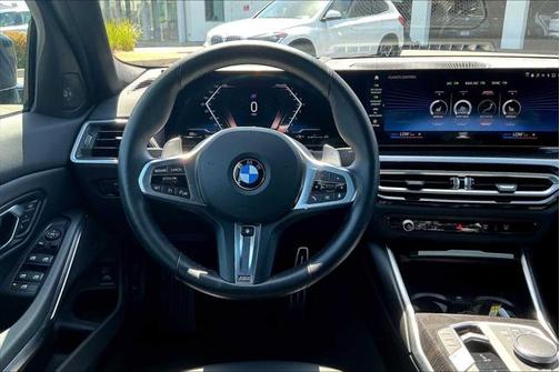 2024 BMW 330 i xDrive