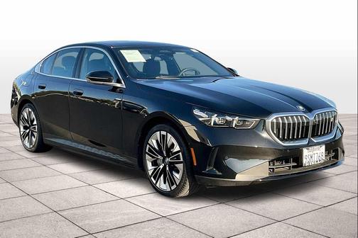 2024 BMW i5 eDrive40