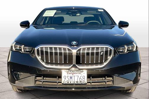 2024 BMW i5 eDrive40