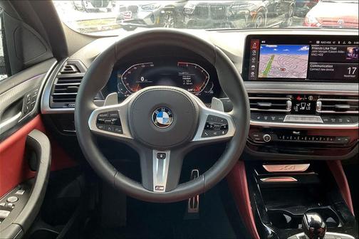 2025 BMW X4 xDrive30i