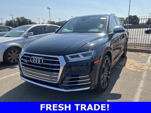 Photo 1 of 6 of 2019 Audi SQ5 3.0T Premium
