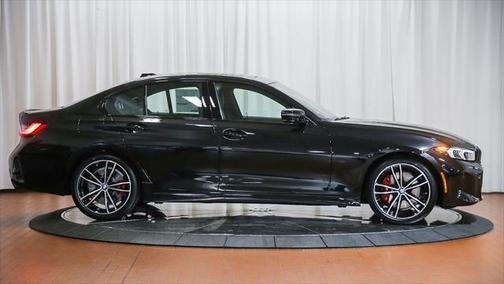 2023 BMW 330 Sedan