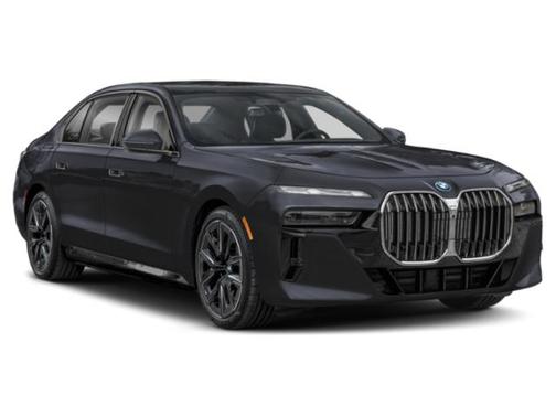 Black Sapphire Metallic 2026 BMW 750e i xDrive