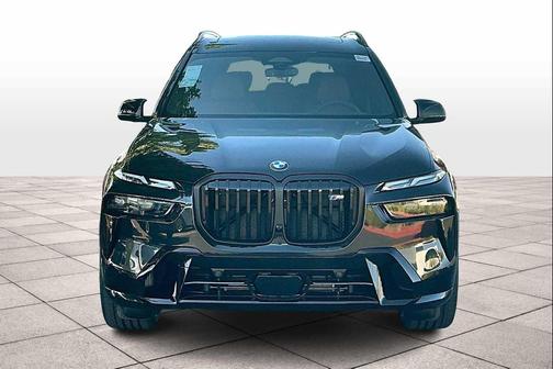 2026 BMW X7 M60i