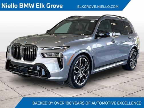 Skyscraper Grey Metallic 2026 BMW X7 M60i