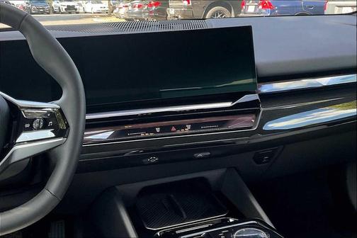 2025 BMW i5 eDrive40