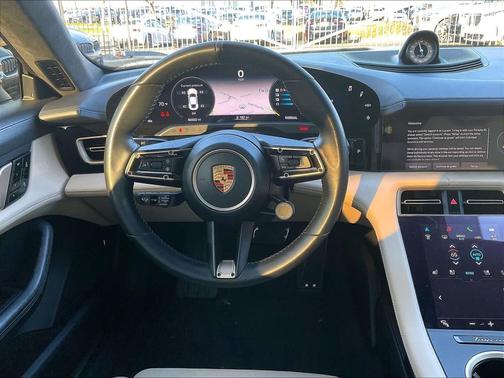 2020 Porsche Taycan Turbo