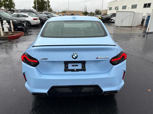 2025 BMW M240 i xDrive