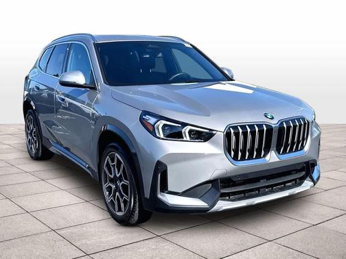 Space Silver Metallic 2026 BMW X1 xDrive28i