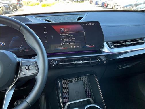 2025 BMW X2 xDrive28i