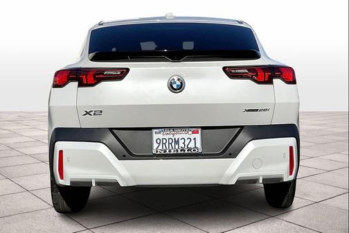 2025 BMW X2 xDrive28i