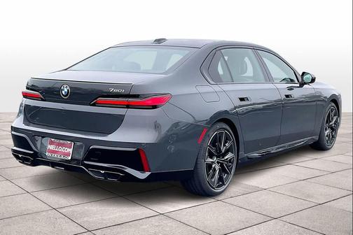 2026 BMW 760 xDrive