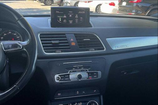2016 Audi Q3 2.0T Premium Plus