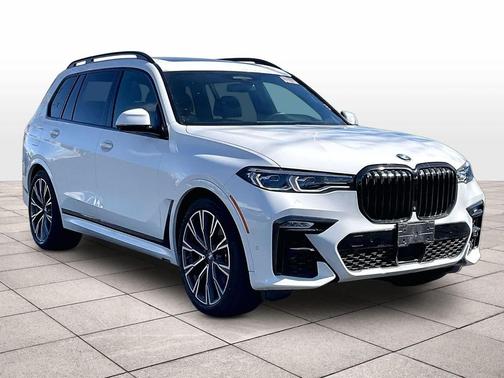 2021 BMW X7 M50i